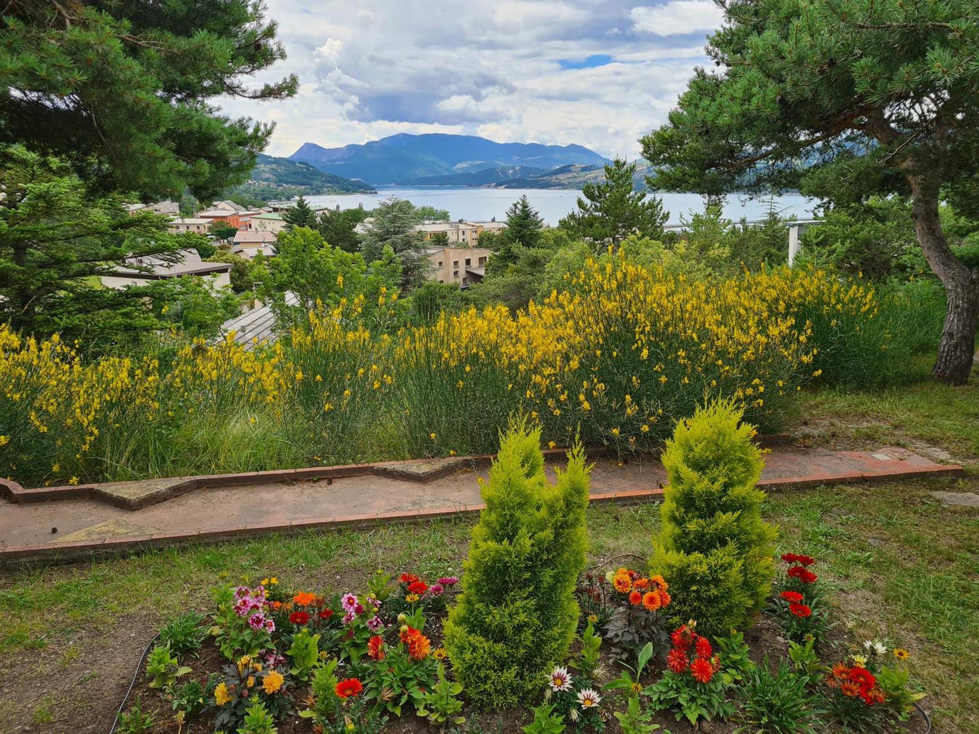 Logis Hotel Eden Lac Savines Dış mekan fotoğraf